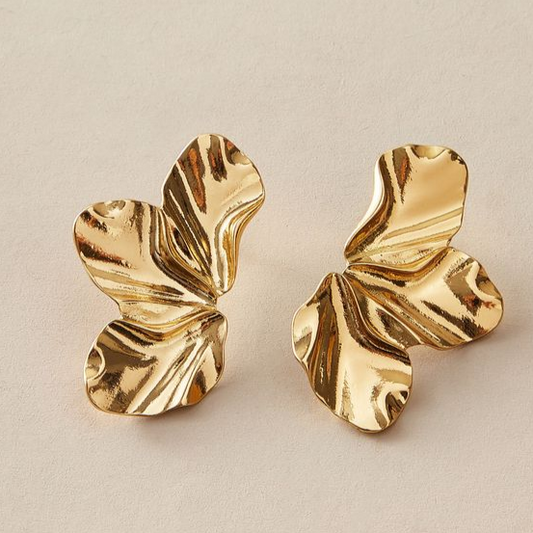 Goldene Ohrringe „Halbblume“